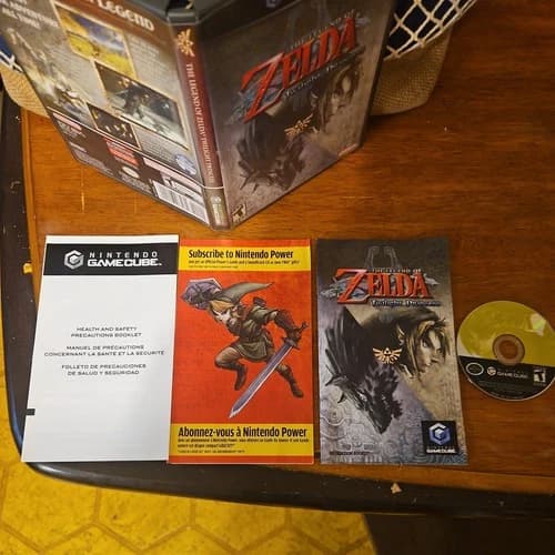 The Legend of Zelda: Twilight Princess GameCube CIB Complete w/ Manual Tested