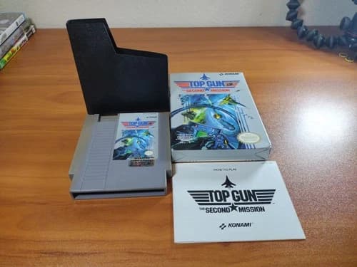 Top Gun The Second Mission CIB NES 1990 Konami Nintendo Authentic W/ Protector