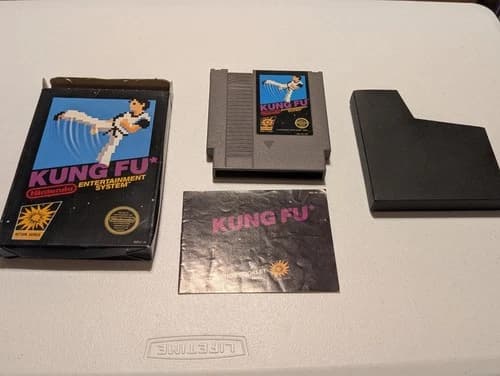 Kung Fu Nintendo NES Black Box Video Game Cartridge W/Manual
