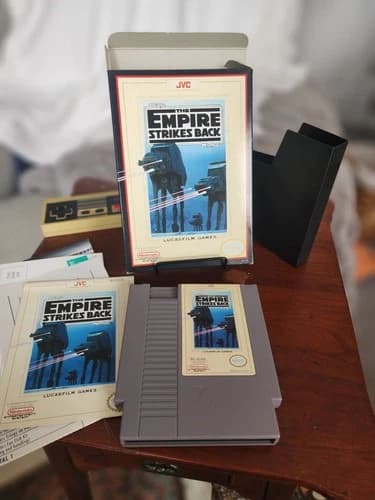 NES Star Wars The Empire Strikes Back CIB Complete Nintendo JVC w/Manual Inserts
