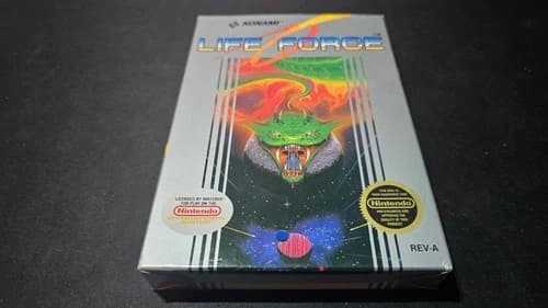 Life Force Konami Authentic Nintendo NES EXMT+ condition COMPLETE n box!