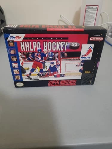 NHLPA Hockey 93 (Super Nintendo Entertainment System, 1992) Complete In Box