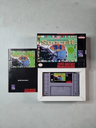 RARE Championship Soccer '94 (Super Nintendo Entertainment System, 1994) CIB