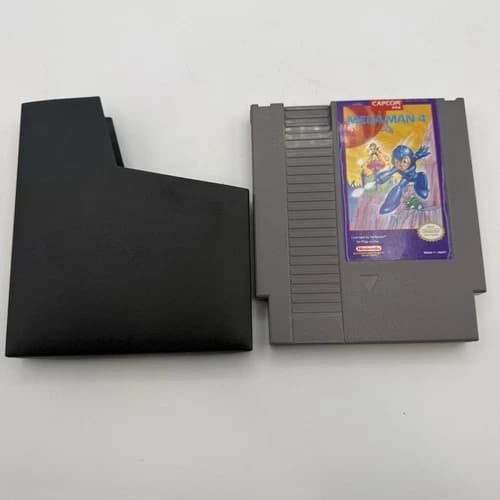 Nintendo Mega Man 4 NES Game CapCom Cartridge 1991