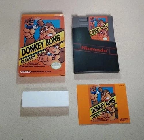 Donkey Kong Classics (Nintendo NES) Complete in Box With Manual CIB