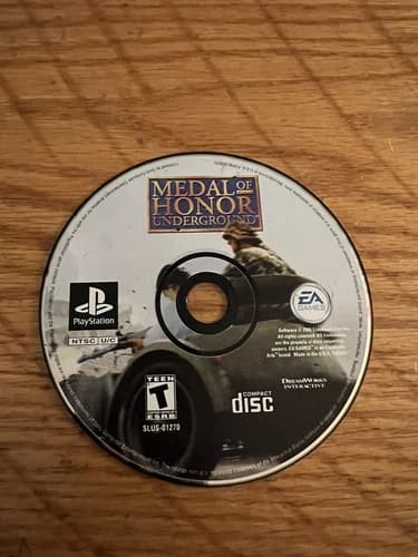 Medal of Honor: Underground (Sony PlayStation 1, 2000) Disc Only Works Great!