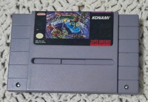 Teenage Mutant Ninja Turtles IV: Turtles in Time (Super Nintendo) SNES Authentic