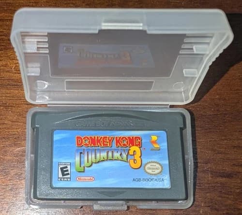 Donkey Kong Country 3 Gameboy Advance cartridge