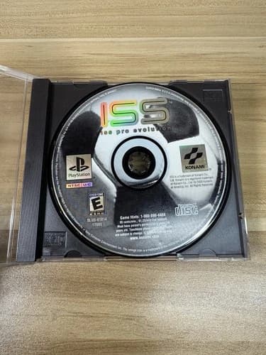 ISS Pro Evolution (Sony PlayStation 1, 2000)