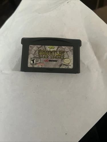 Gauntlet: Dark Legacy (Nintendo Game Boy Advance, 2002)
