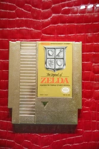 The Legend of Zelda (Nintendo NES, 1987) Used cartridge only