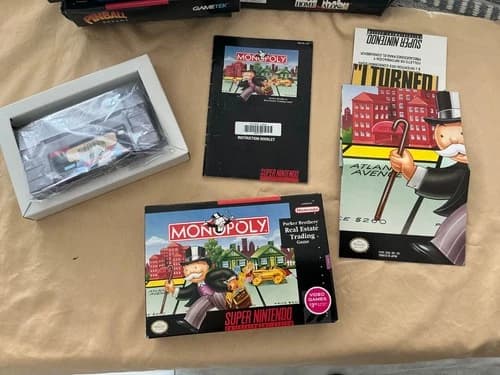 Monopoly (Super Nintendo Entertainment System, 1992) Complete in box