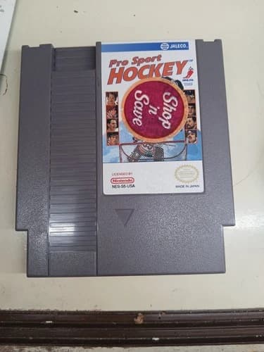 Pro Sport Hockey Nintendo Nes Shop n Save Rental. Authentic Extremely Rare