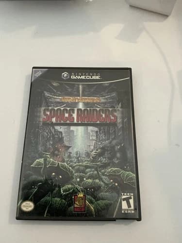 Space Raiders (Nintendo GameCube, 2004) Complete w/ Manual CIB - Tested