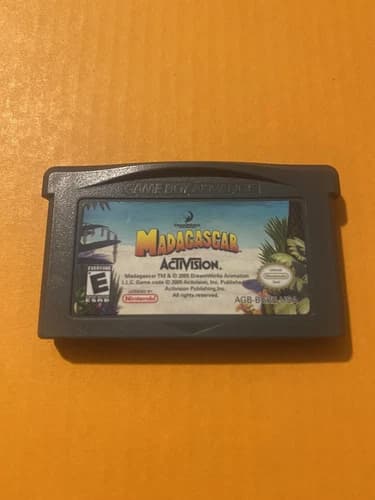Dreamworks Madagascar Gameboy Advance GBA Game 2005 Movie Tested Authentic