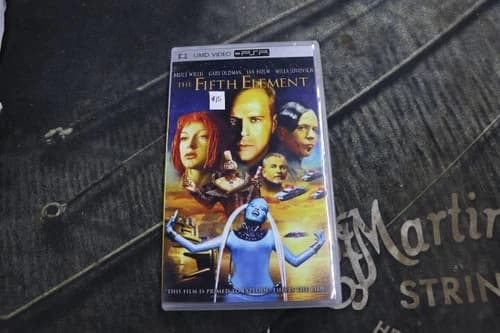 The Fifth Element (UMD-Movie, 2005)