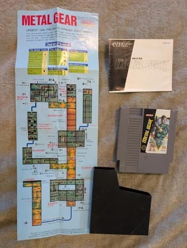 Metal Gear NES Nintendo Game - CIB - Cartridge/cover/manual/map