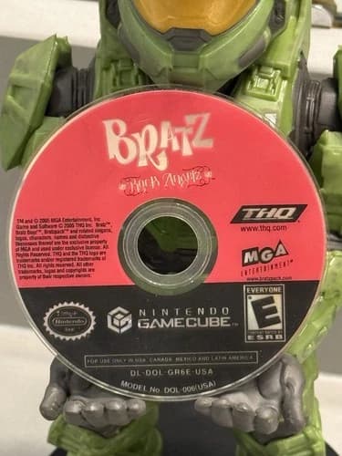 Bratz: Rock Angelz (Nintendo GameCube, 2005) Disc Only TESTED