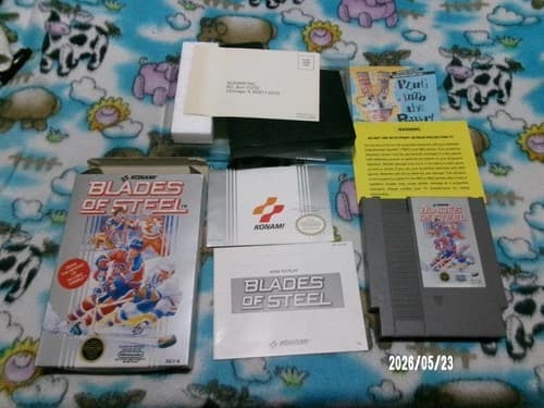 #772 Blades of Steel (Nintendo NES, 1988 CIB COLLECTIBLE