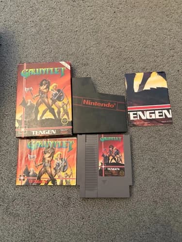 NES Gauntlet Complete in Box CIB (Nintendo, 1988)