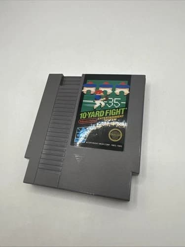 10-Yard Fight (Nintendo Entertainment System, 1985)