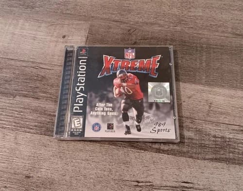NFL Xtreme Extreme Sony Playstation 1 PS1 CIB Complete With Manual Black Label