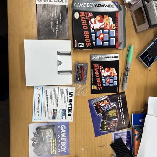 Super Mario Bros. Classic NES Series Nintendo Game Boy Advance, 2004 CIB Tested