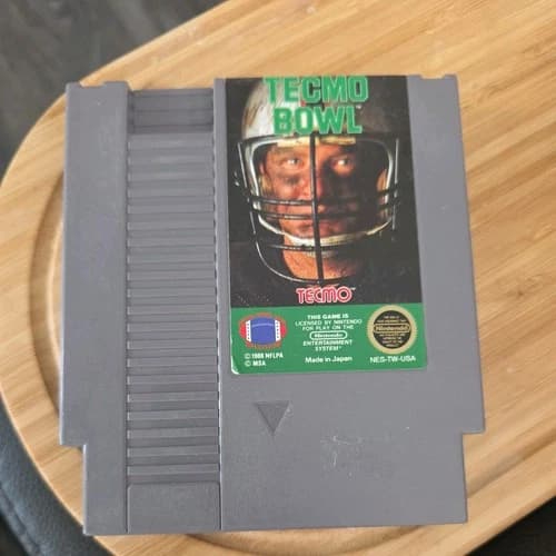 Tecmo Bowl (Nintendo NES, 1991) Tested