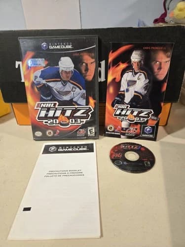 NHL Hitz 2003 (Nintendo GameCube, 2003) CIB Complete with Reg Card Tested Works