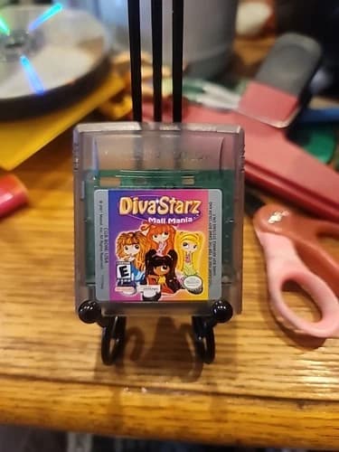 Diva Starz Mall Mania (Nintendo Gameboy Color) Game Only