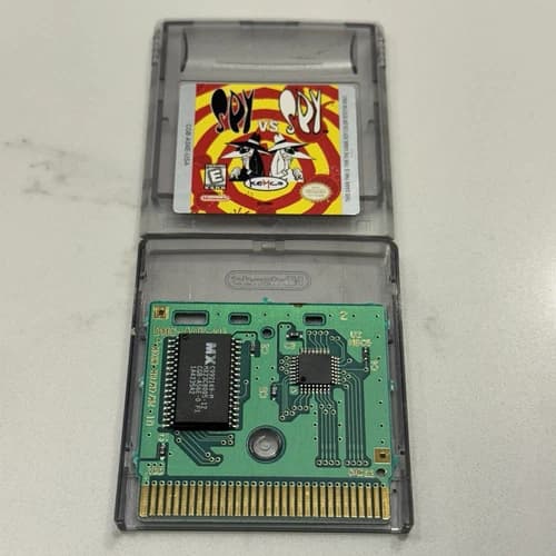 Spy vs. Spy (Nintendo Game Boy Color, 1999) Authentic Pins Cleaned TESTED