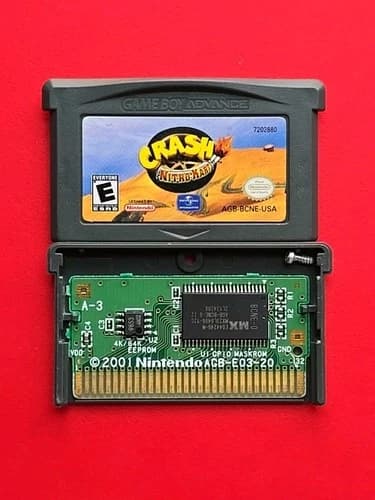 Crash Nitro Kart Game Boy Advance Nintendo GBA Racing Authentic Saves Bandicoot