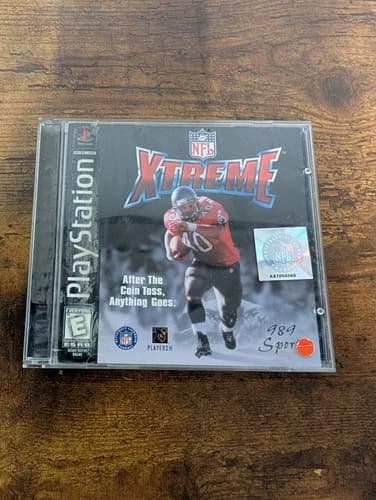 NFL Xtreme Extreme Sony Playstation 1 PS1 CIB Complete With Manual Black Label