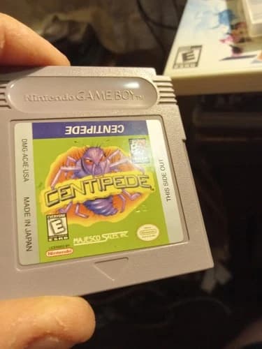 Centipede (Nintendo Game Boy, 1998) LOOSE