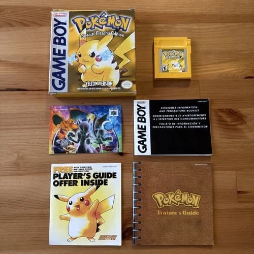 Pokémon Yellow Version Special Pikachu Edition (Nintendo Game Boy, 1999) CIB