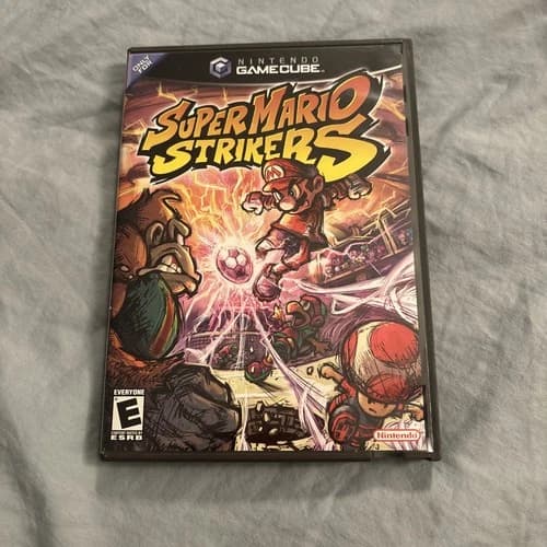 Super Mario Strikers (Nintendo GameCube, 2005) Complete