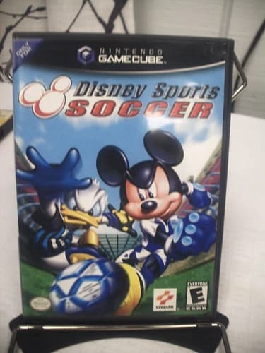 Disney Sports Soccer (Nintendo GameCube, 2002) Complete With Manual