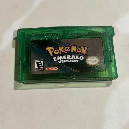 Pokemon Emerald Version - Nintendo Game Boy Advance GBA .Remake. READ