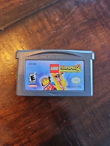 LEGO Island 2: The Brickster's Revenge (Nintendo Game Boy Advance, 2001)