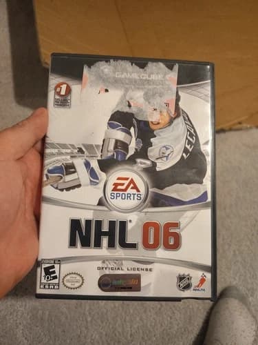 NHL 06 (Nintendo GameCube, 2005) CIB