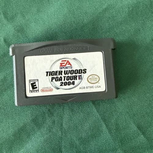 Tiger Woods PGA Tour 2004 (Nintendo Game Boy Advance, 2003)