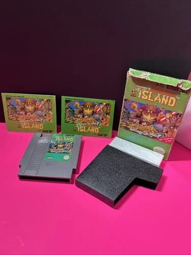 Adventure Island (Nintendo Entertainment System, 1988) CIB