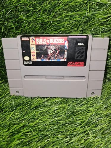 Bulls vs. Blazers and the NBA Playoffs (Super Nintendo, 1992) SNES Cart Only