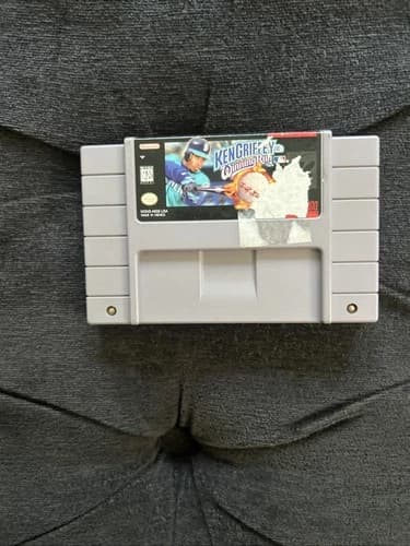 Ken Griffey Jr.'s Winning Run. SNES. Tested and Works