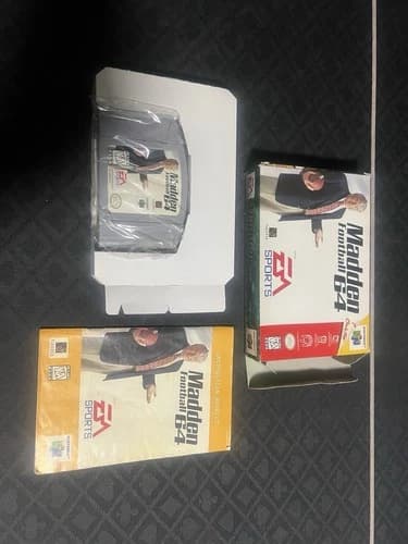 Madden Football 64 N64 Nintendo 64 Complete CIB
