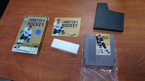 Wayne Gretzky Hockey (Classic NES Original 8-Bit) Complete CIB