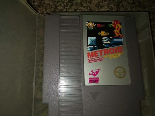 Nintendo Metroid for NES Game Cartridge NTSC-U/C Metroid Series