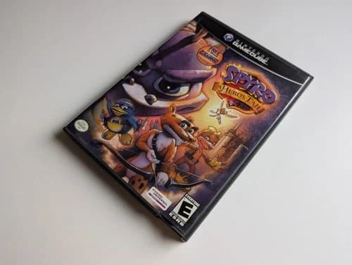 Spyro: A Hero's Tail (Nintendo GameCube, 2004) Complete CIB