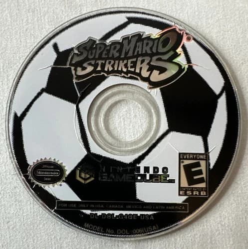 Super Mario Strikers (Nintendo GameCube 2005) Tested Game Disc Only