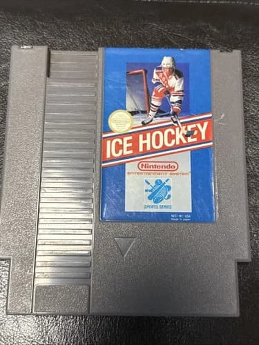 Ice Hockey (1988) Nintendo NES Tested Working. ￼